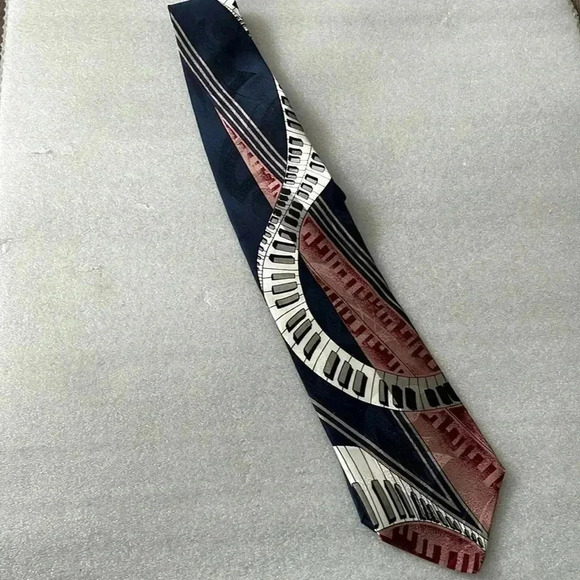 ❤️Host Picks❤️[L54”]Piano Print Navy  Blue Silk Tie - Picture 1 of 5